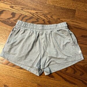 Vuori Grey Short- XS